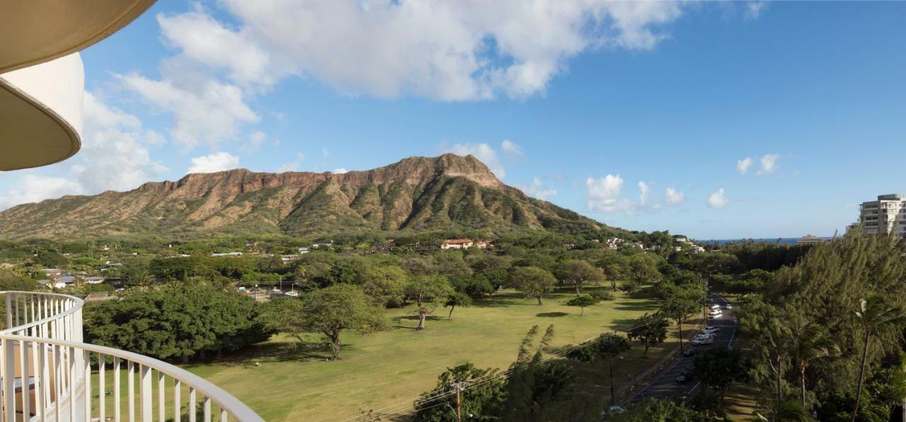 Отель Lotus Honolulu At Diamond Head Экстерьер фото